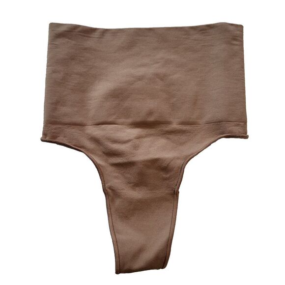 NEW SKIMS Dark Beige Thong Size S/M Core Control Slimming Shapewear SH-THG-0108 - Picture 1 of 6